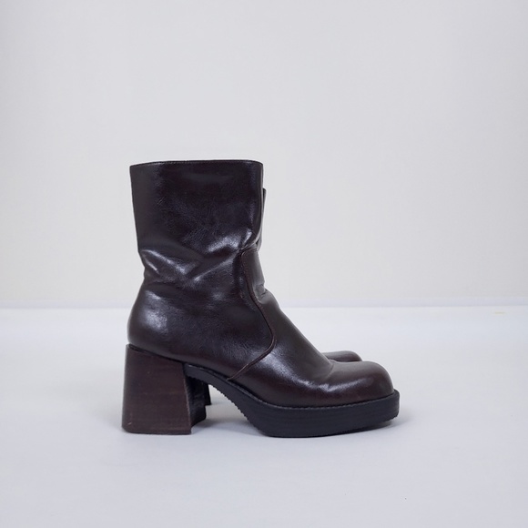 Vintage Shoes - Vintage chunky heel boot square toe platform sock boot calf booties gogo